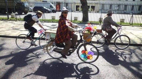 Tweed Run de Londres, La elegancia viaja en dos ruedas