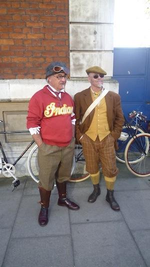 Tweed Run de Londres, La elegancia viaja en dos ruedas
