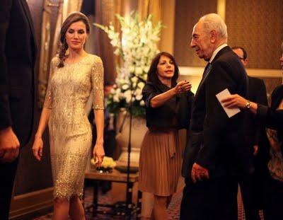 Dña. Letizia espléndida en la primera cena oficial de su viaje a Israel y Palestina