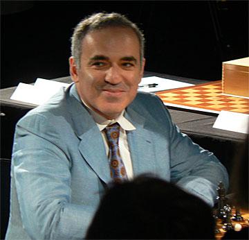 ¿CUANTO CUESTA JUGAR CONTRA KASPAROV?