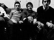 Arctic Monkeys presenta nuevo single