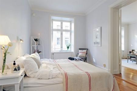 vintage y country en la decoracion sofa blanco shabby chic papel de pared tonos suaves estilo nórdico estilo minimalista en interiores diseño escandinavo delikatissen blog decoración pisos pequeños decoración en blanco decoración de interiores cocina moderna cocina blanca cestillos para revistas 