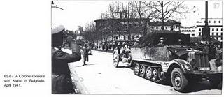 Los panzer ruedan por las calles de Belgrado - 13/04/1941.