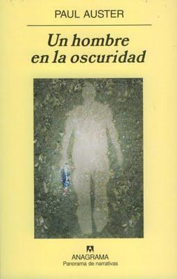 Un hombre en la oscuridad