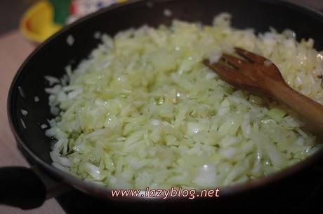 Cómo hacer cebolla caramelizada, paso a paso.