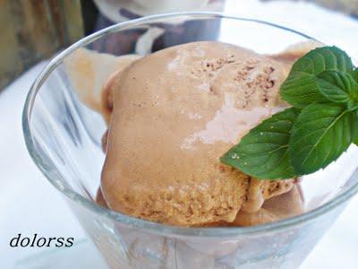 HELADO DE CHOCOLATE AL AROMA DE CAFÉ