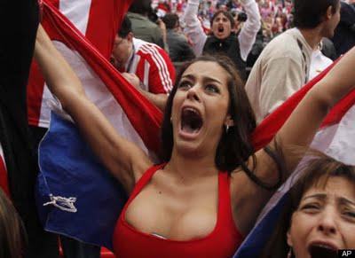 EL SITIO WEB DE LARISSA RIQUELME