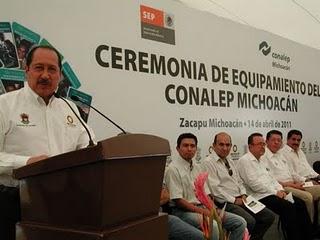 Planteles del CONALEP Michoacán reciben equipamiento