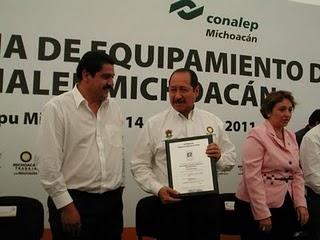 Planteles del CONALEP Michoacán reciben equipamiento