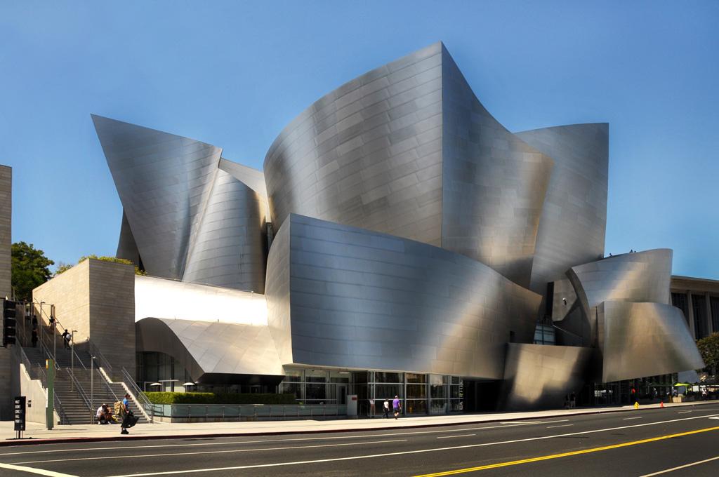 Breves: Gropius, el Artesano, Gehry y el Auditorio Disney