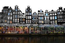 MERCADO FLOTANTE EN AMSTERDAM (HOLANDA)