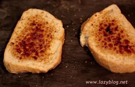 Torrijas caramelizadas, sin freír y sin huevo