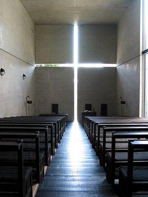 Iglesia de la Luz,  Ibaraki - Osaka Japon (1989), diseñada por Tadao Ando / WikiArquitectura