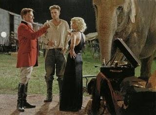 Trailer: Agua para elefantes (Water for elephants)