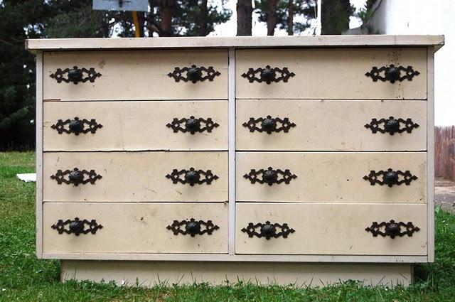 Antes y Después de la cómoda amarilla de Lau