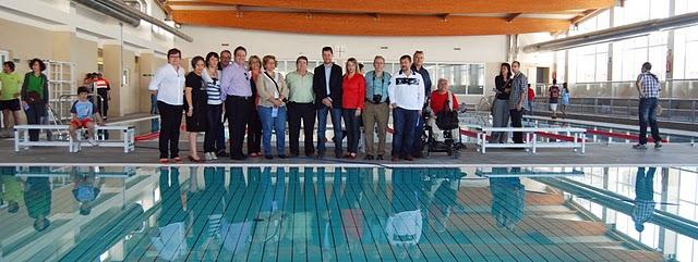 Huétor Vega estrena una piscina municipal cubierta