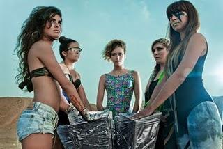 LAS AMIGAS DE NADIE PRESENTAN: “CÁPSULA” Y REGALAN DISCO LAS AMIGAS DE NADIE PRESENTAN: “CÁPSULA” Y REGALAN DISCO