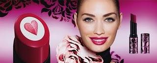BARRA DE LABIOS TRIPLE CORE LIPSTICK ¡TOTALMENTE IRRESISTIBLE!