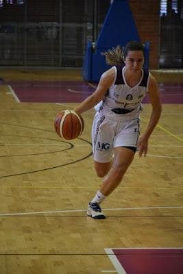 Galería de capturas del Bàsquet Femení Sant Adrià-Ibaeta