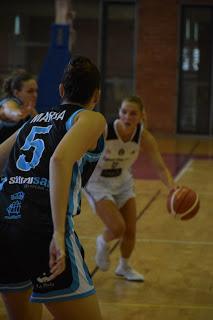 Galería de capturas del Bàsquet Femení Sant Adrià-Ibaeta