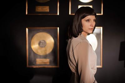 Quién te cantara, Recuerdos que duelen