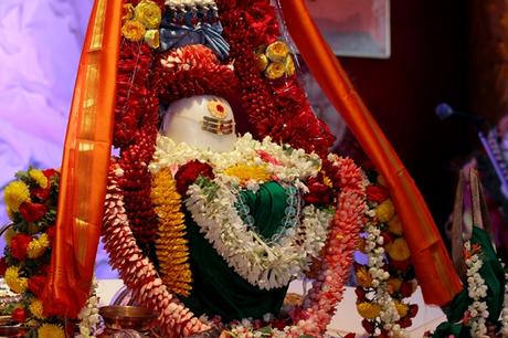 Hiranyagarbha Lingam