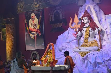 Los Procedimientos De Athi Rudra Maha Yagna, Navarathri Homa Y Durga Pooja