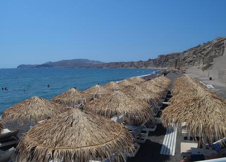 Santorini, la isla de las cúpulas y los atardeceres mágicos