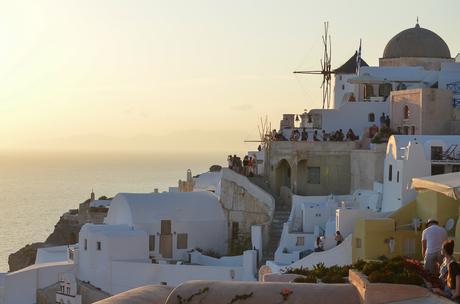 Santorini, la isla de las cúpulas y los atardeceres mágicos