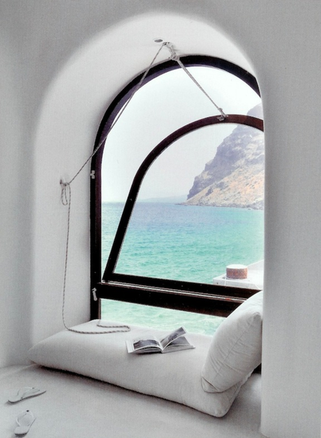 Resultado de imagen de tumblr ventana frente al mar