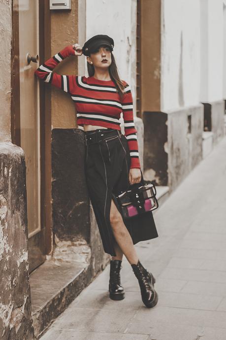 TENDENCIAS: BOTAS MILITARES DE PLATAFORMA + BOLSO DE VINILO