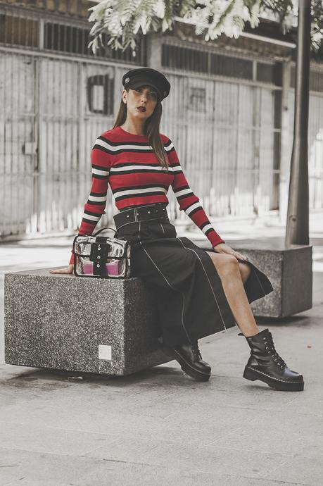 TENDENCIAS: BOTAS MILITARES DE PLATAFORMA + BOLSO DE VINILO