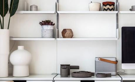 Máximo espacio de almacenaje con mobiliario a medida de suelo a techo en Barcelona