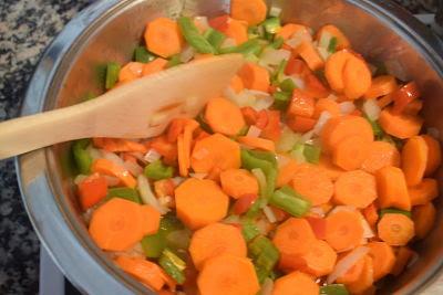 Manitas de Cerdo con Garbanzos y Jabuguitos