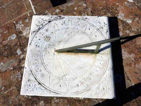 Mirada matemática a la Catedral de Évora Mirada matemática a la Catedral de Évora