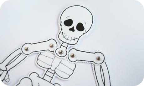 DIY: Esqueleto articulado para halloween