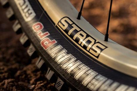 Así es una bicicleta del Red Bull Rampage