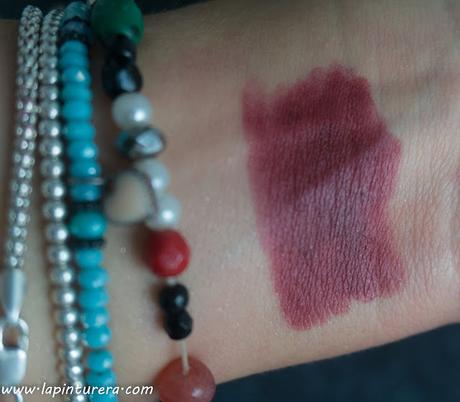 labial swatch