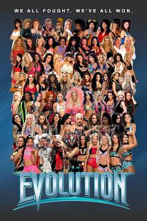 Charlotte Flair sube póster de Evolution con nuevas luchadoras
