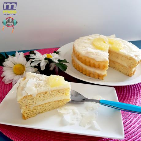 MASMUSCULO CHEF:  PIÑA COLADA CAKE