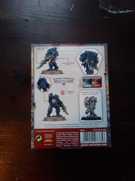 Foto-unbox del Imperial Space Marine 2016