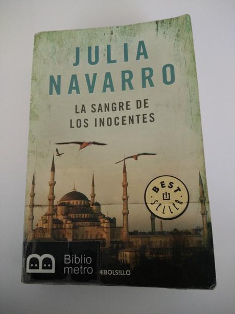 “La sangre de los inocentes” de Julia Navarro: la religión a través de la historia