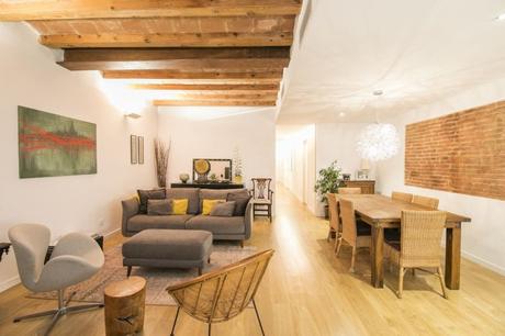 Piso con gran terraza en el Eixample, Barcelona