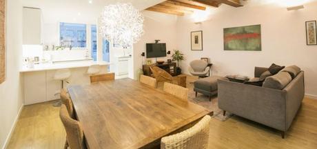 Piso con gran terraza en el Eixample, Barcelona