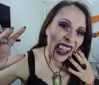 Especiales de  Halloween- Capitulo 3 VAMPIRESA