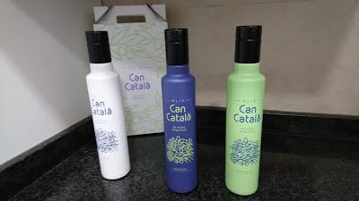 COCA DE ESCALIBADA Y ANCHOAS CON OLIS CATALA COCA DE ESCALIBADA Y ANCHOAS CON OLIS CATALA