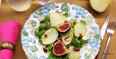 Ensalada de manzana con higo y brotes verdes