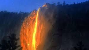 La cascada de fuego del parque Yosemite.