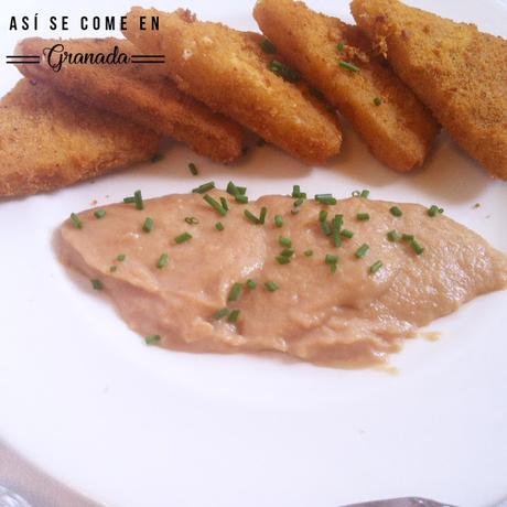 Queso empanado con salsa de membrillo. Juego de blogueros 2.0 Queso empanado con salsa de membrillo. Juego de blogueros 2.0