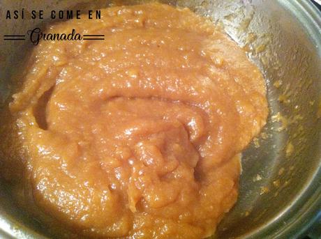 Queso empanado con salsa de membrillo. Juego de blogueros 2.0 Queso empanado con salsa de membrillo. Juego de blogueros 2.0